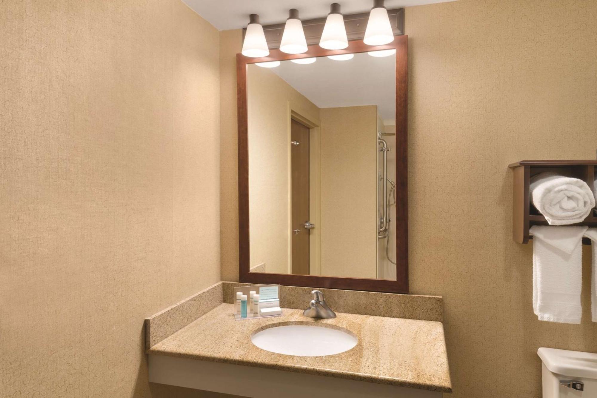 Hampton Inn Cincinnati Kings Island Mason Exterior foto